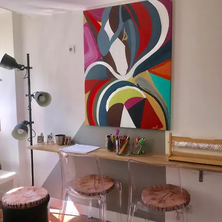 Votre Cocon Colore En Formule Logis Ou Creative Pour 1 A 4 Voyageurs