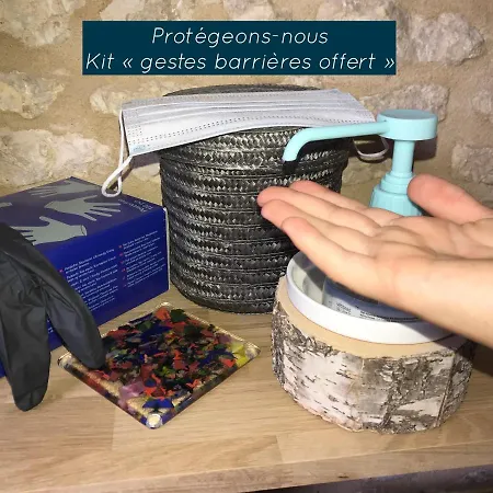 Votre Cocon Colore En Formule Logis Ou Creative Pour 1 A 4 Voyageurs Bed & Breakfast *